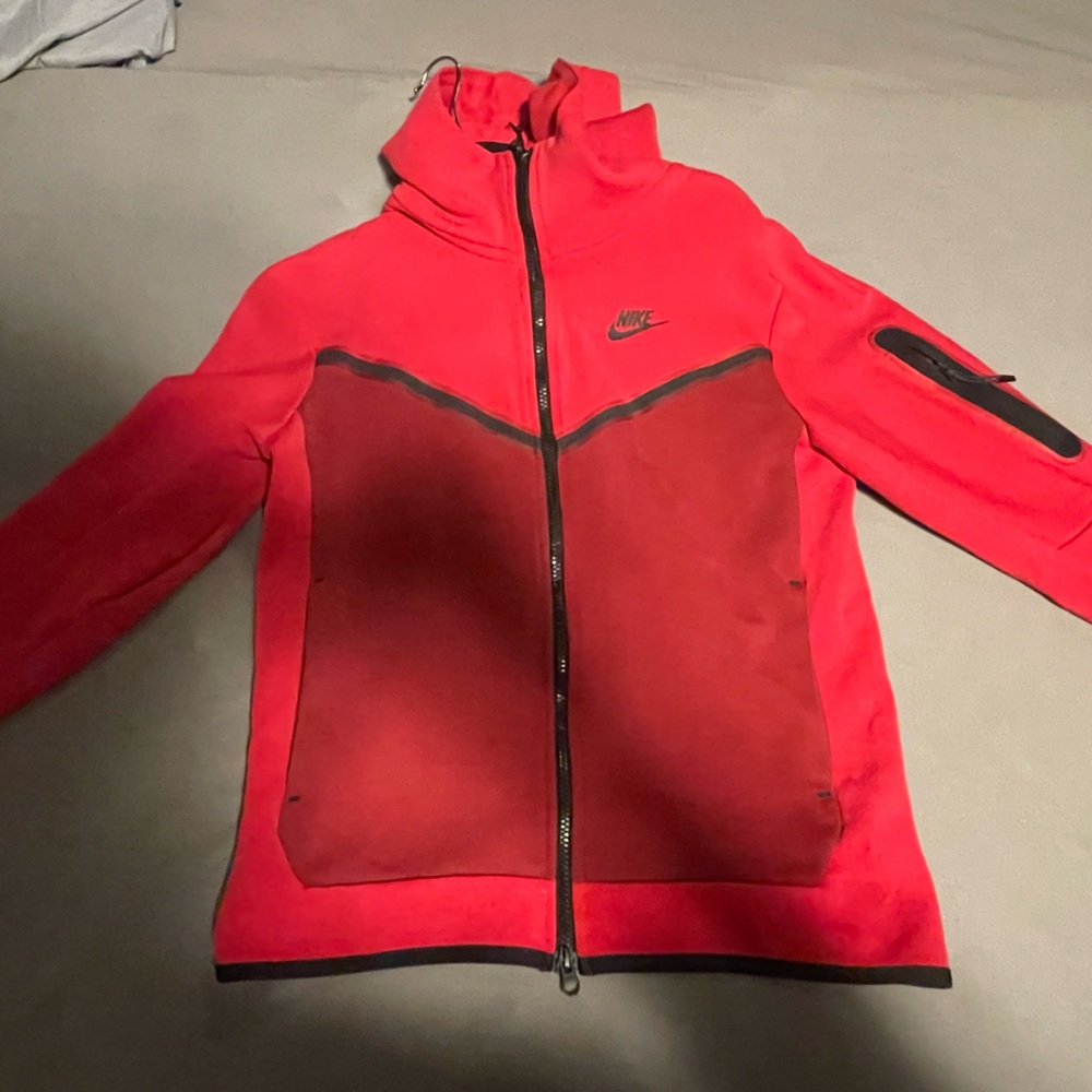 Nike Tech Fleece Windrunner Hoodie Very Berry Red Pink
